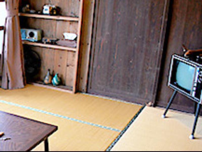 Nakijin No Yado Hibiscus Hotell Exteriör bild